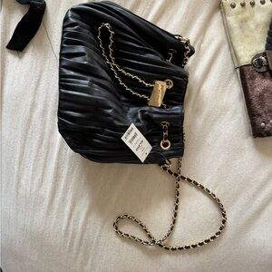 Elegant Black Chain Shoulder Bag